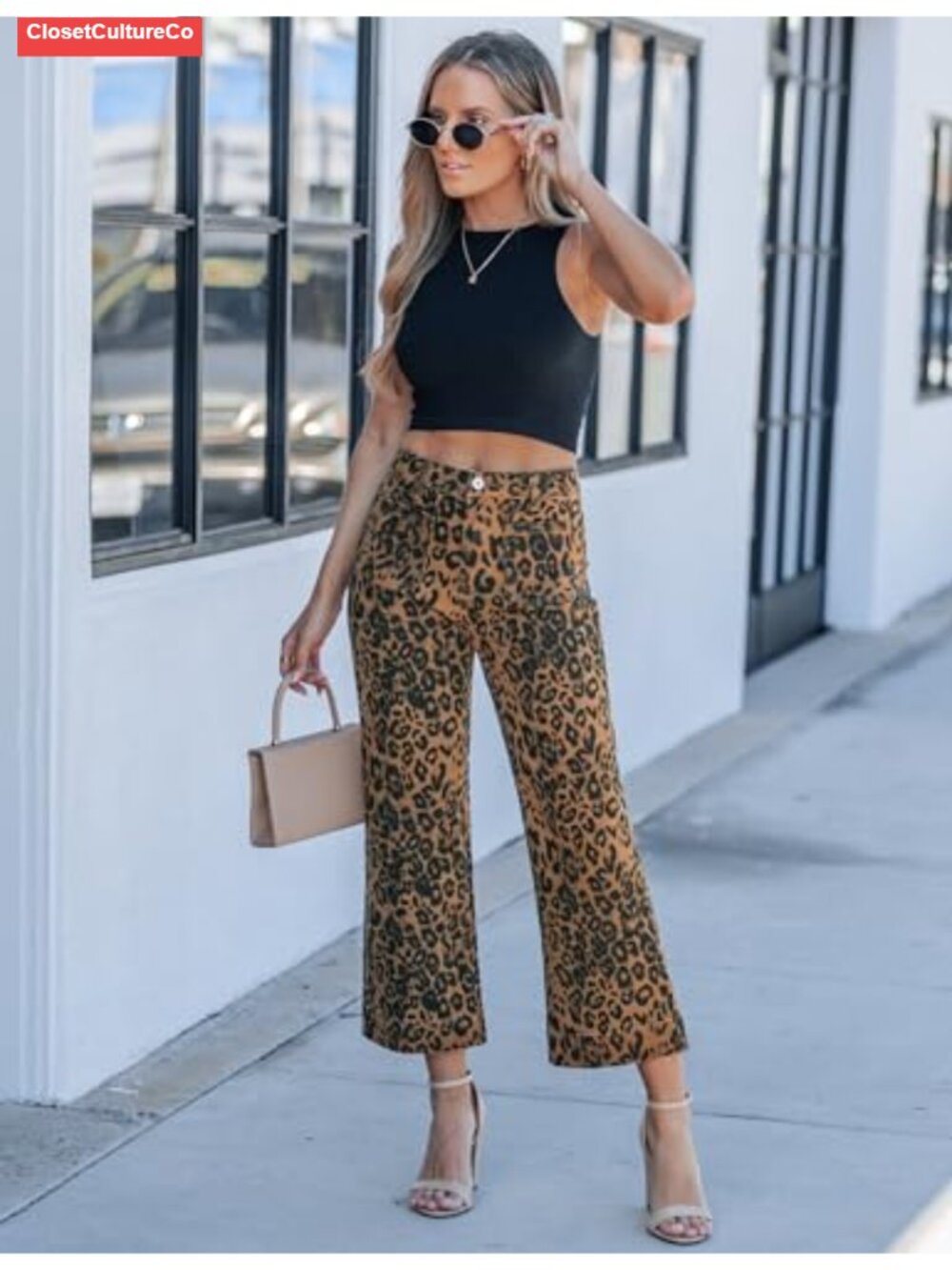 Wide Leg High Waisted Leopard Print Cropped Jeans with Patch Pockets - Picture 4 of 6